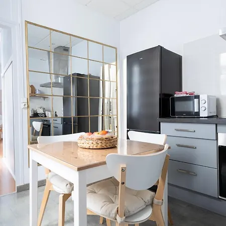 1er étage Piéton Place De La Pierre